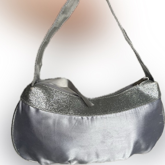 Disney Snow White Shoulder Bag (Girls) - Picture 2 of 3